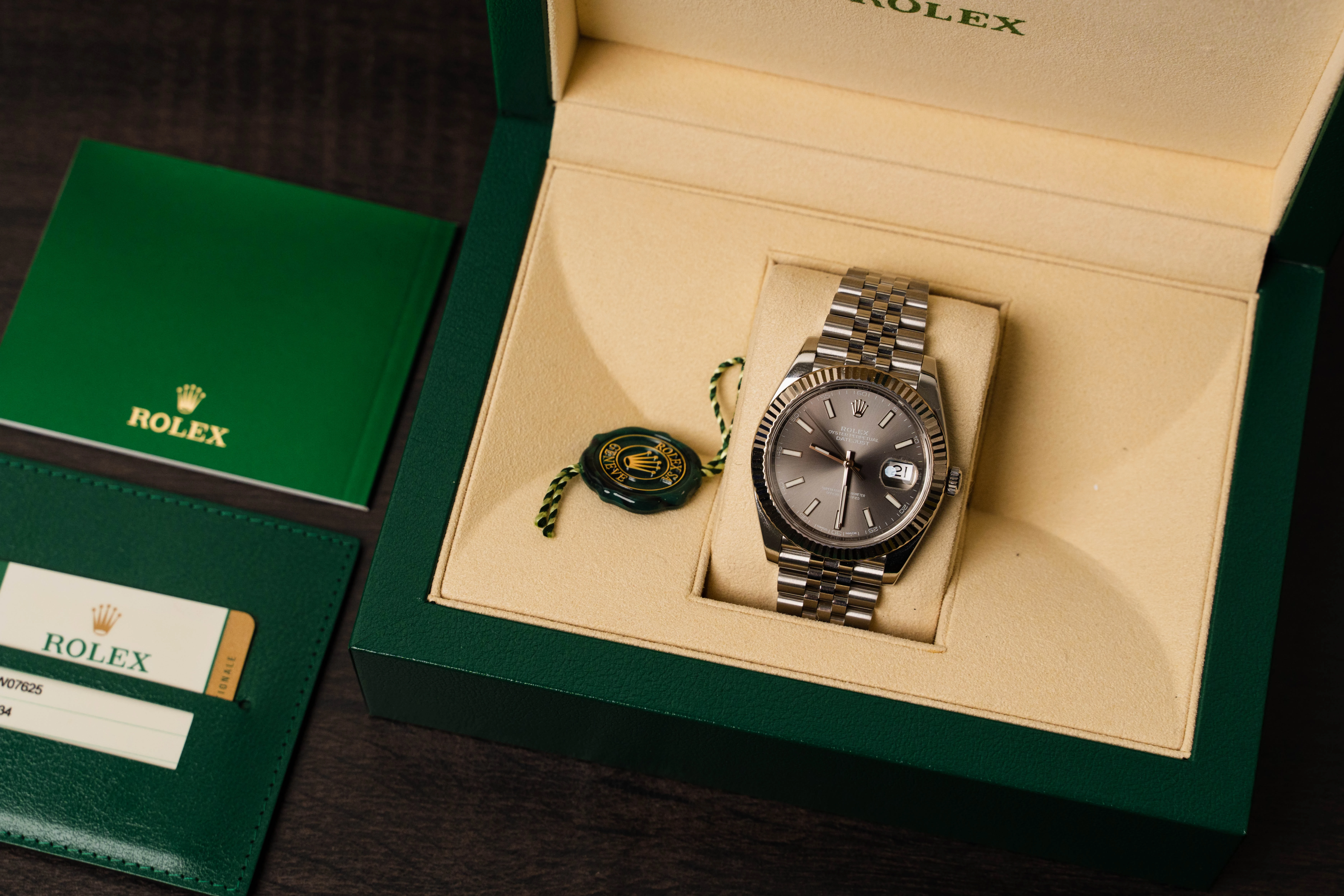 Unworn Timepieces illustration