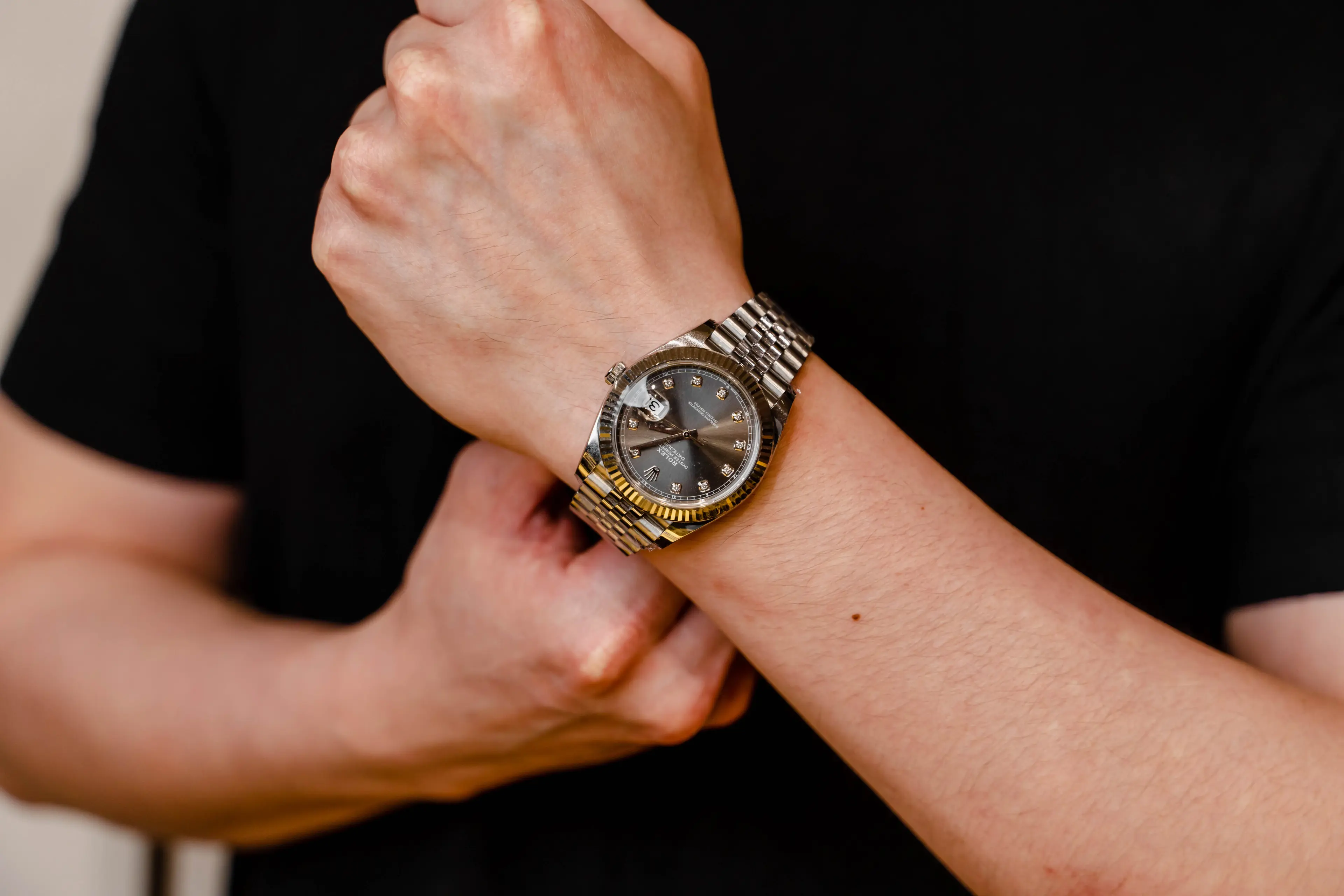 Pre-Owned Watches: The Smart Way to Invest in Luxury Image